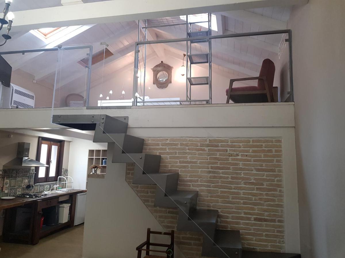 קליארי Loveloft מראה חיצוני תמונה